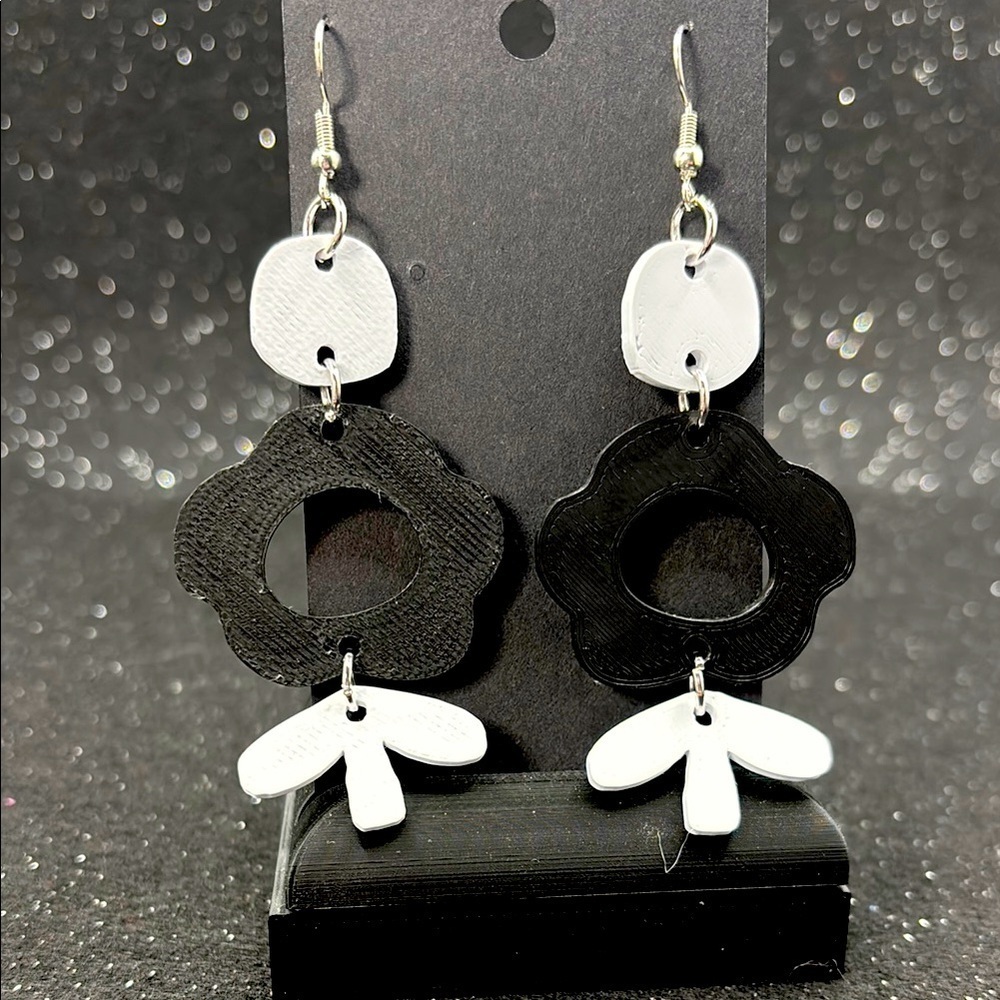Black and White Geometric Flower Dangle Earrings